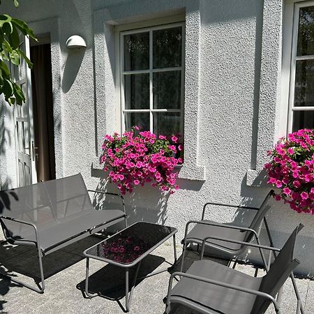 Apartment Mit Gartenblick Und Terrasse Baden Dış mekan fotoğraf